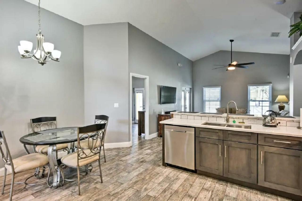 Mickeys Landing - Luxury Family 4br - 2 Master Pool Hot Tub Bbq Game Rm 5min * Orlando